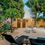Kristina's Aparthotel Rhodes City