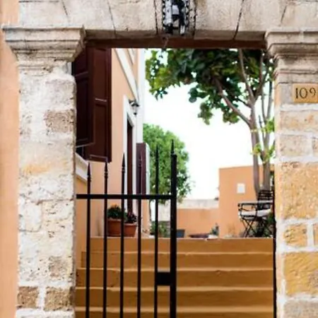 Kristina´s Aparthotel 3*