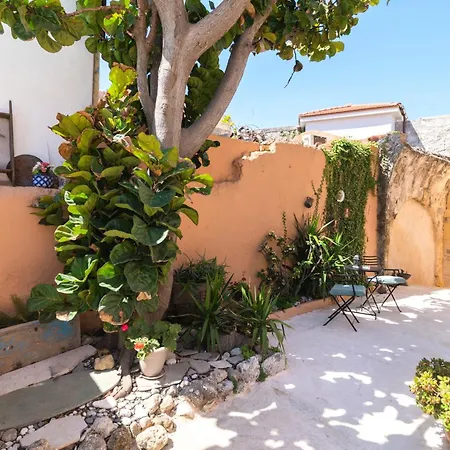 Kristina's شقة فندقية Rhodes City