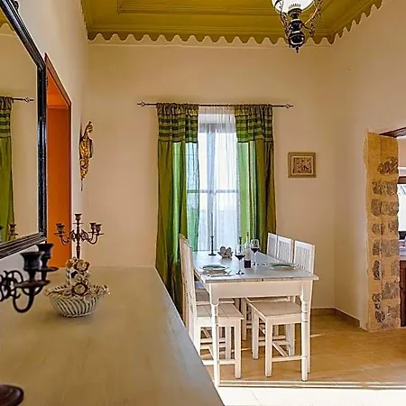 Kristina's Apartahotel Rhodes City