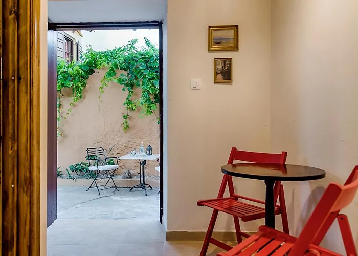 Hotel de apartamente Kristina's 3*